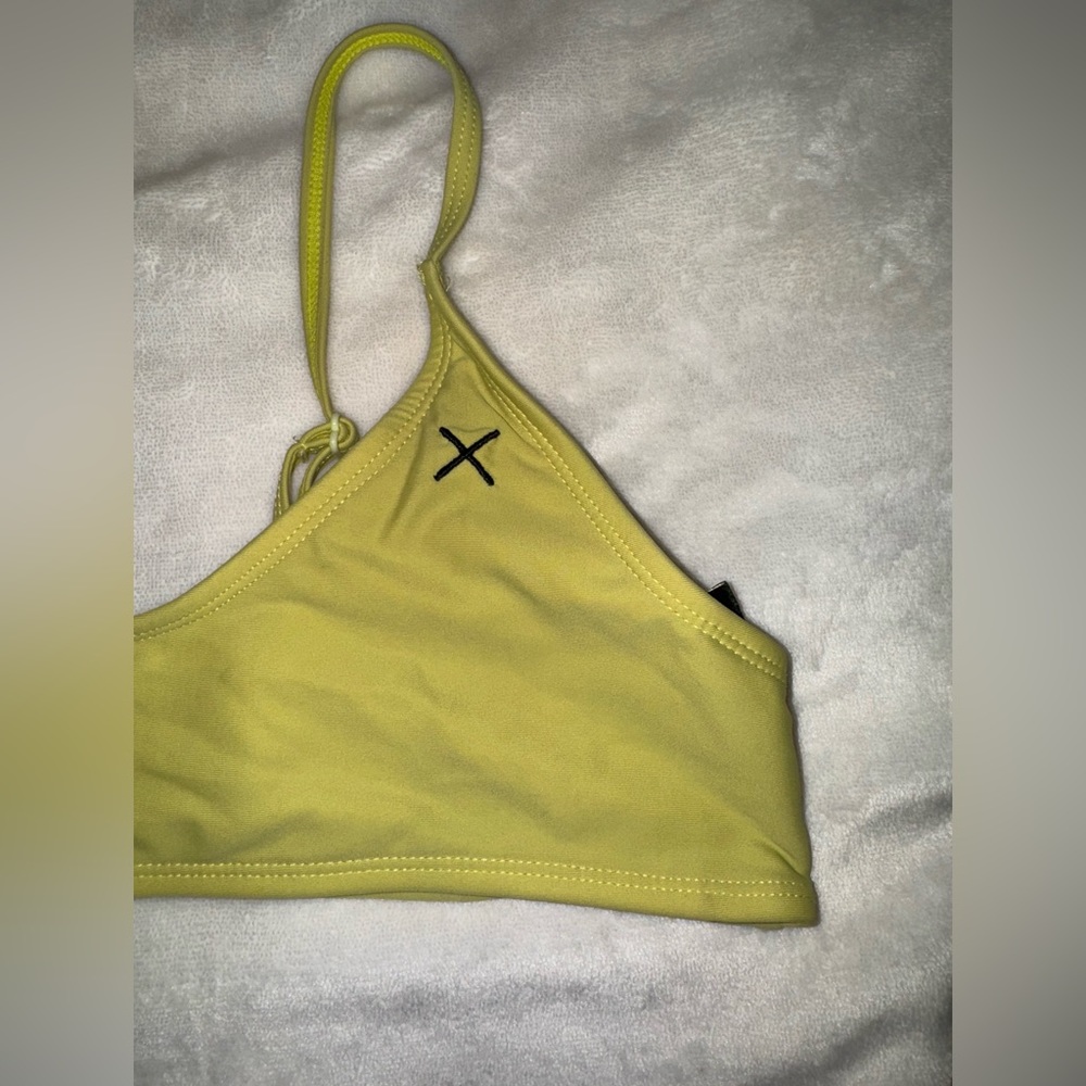 Boutine LA Large Butter Adjustable Top - Picture 4 of 7